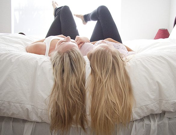 Must have bride and maid of honor photo idea!