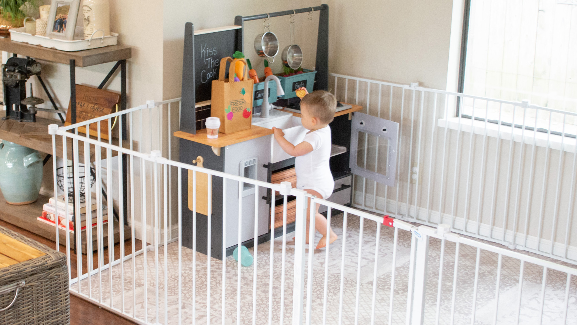 The Best Baby Gate Bumps and Bottles